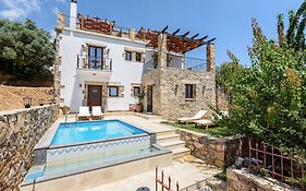 Minos Country Living Apartments